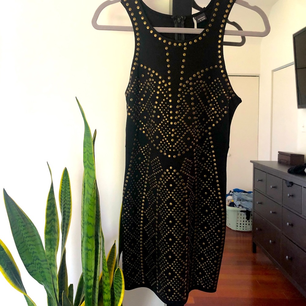 Sparkle & Fade Studded & Fitted black dress